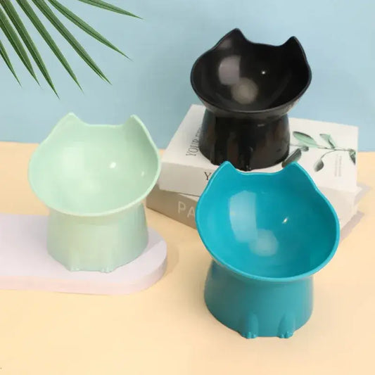 Cat ear silhouette detail on MeowShelf Neko anti-vomit tilted bowl.