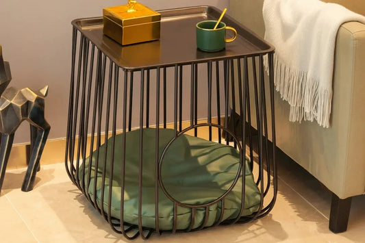 Gilded Lounge gold wireframe cat side table close-up — luxury cat furniture tray top detail